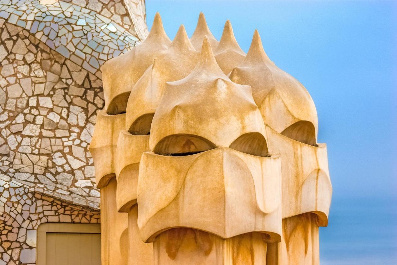 Muntanya - Apartments In Sagrada Familia Barcelona Exterior photo