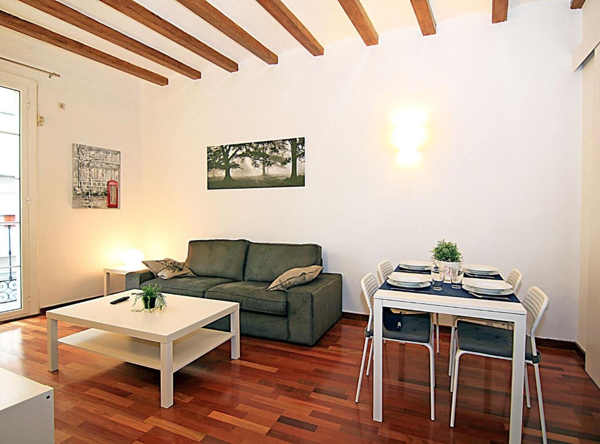 Muntanya - Apartments In Sagrada Familia Barcelona Exterior photo